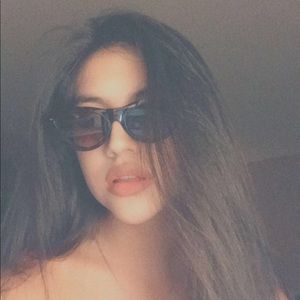 Meet your Posher, Miranda